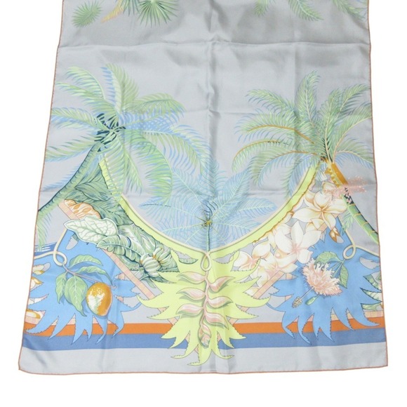 HERMES Blue Silk Scarf - Picture 6 of 10